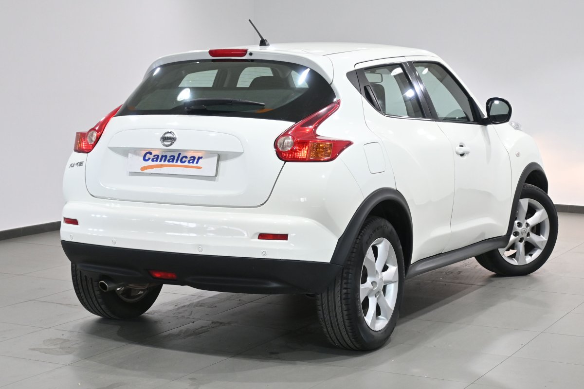 Foto Nissan Juke Acenta 1.6  4