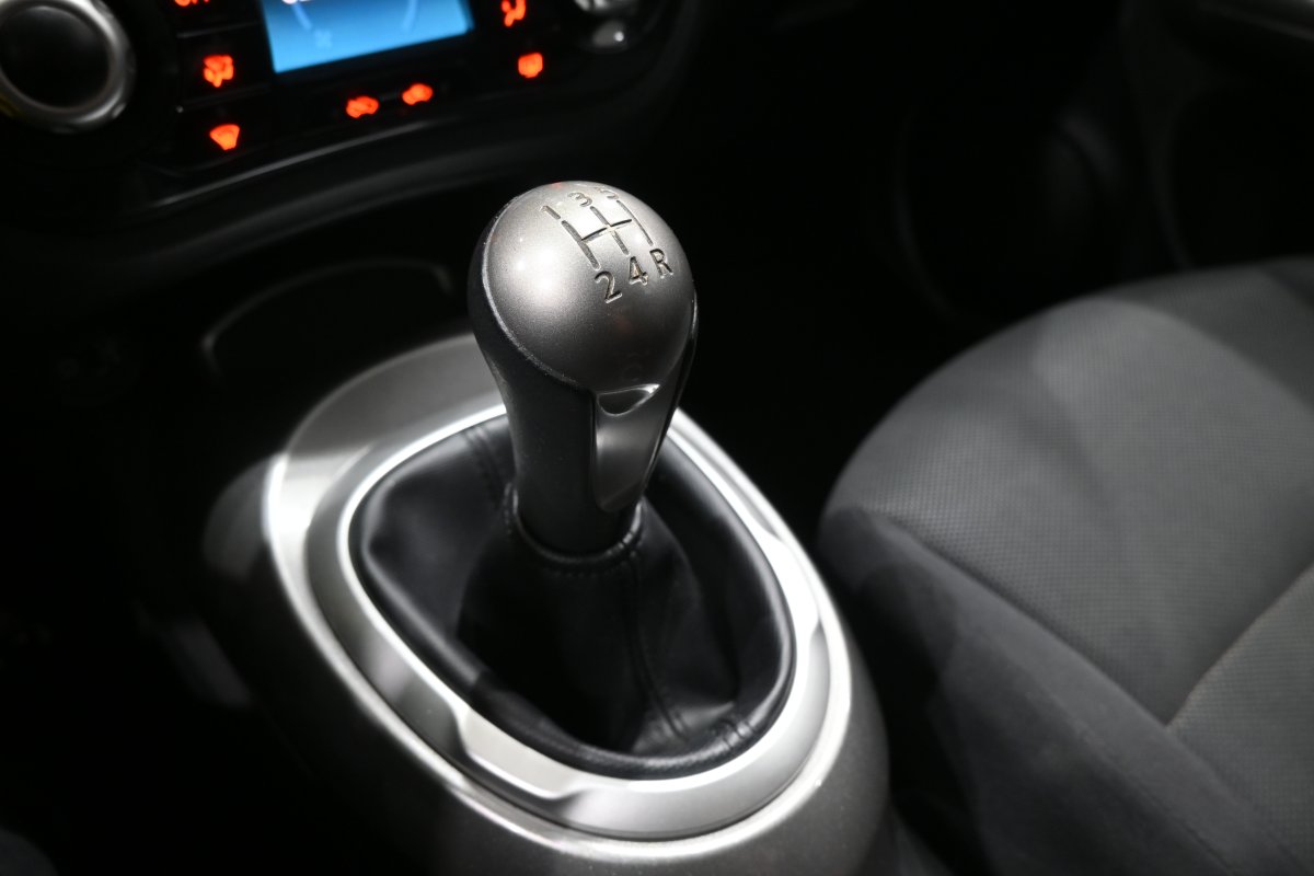 Foto Nissan Juke Acenta 1.6  18