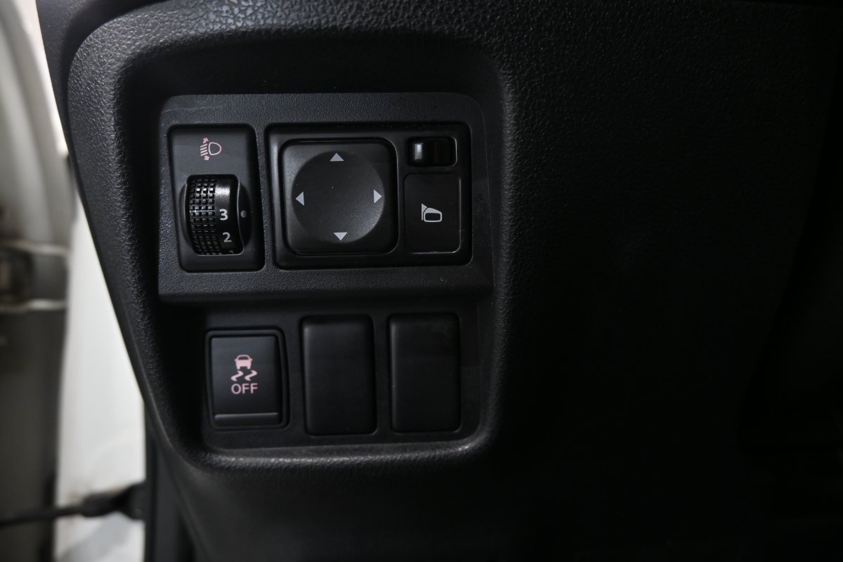 Foto Nissan Juke Acenta 1.6  21