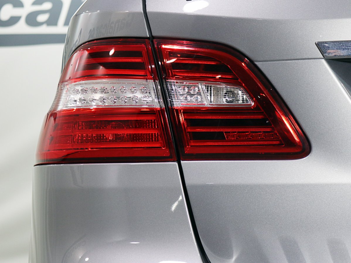 Foto Mercedes-Benz ML 250 9