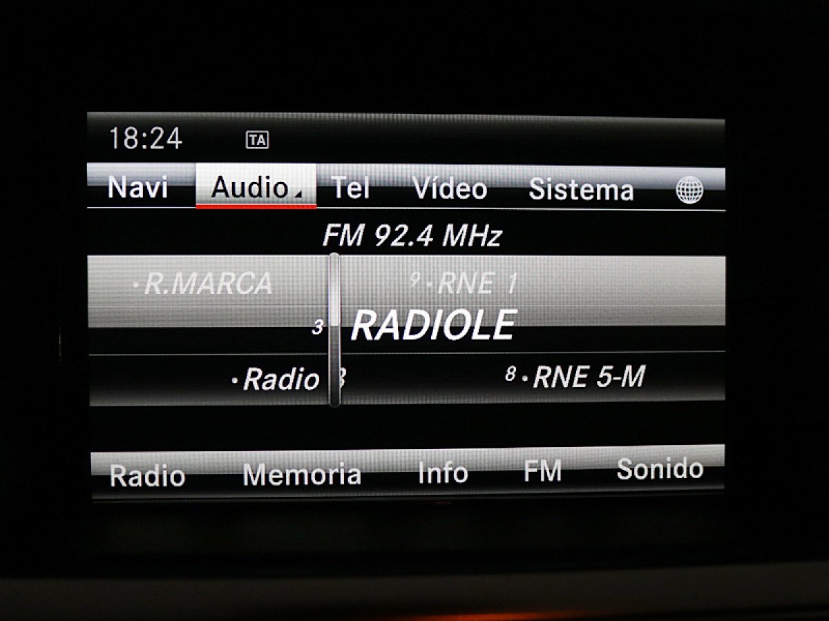 Foto Mercedes-Benz ML 250 17