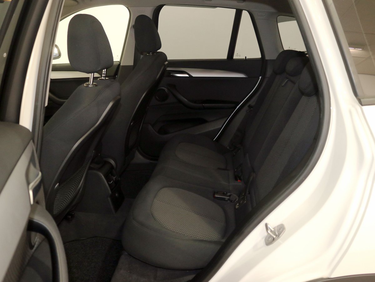 Foto Bmw X1 12