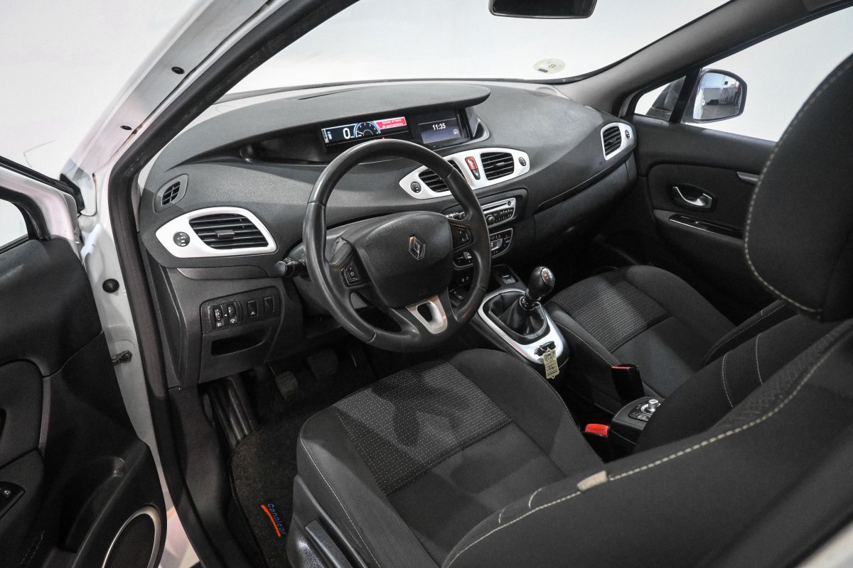 Foto Renault Grand 10