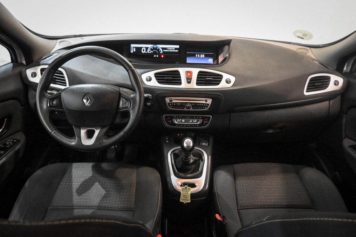 Foto Renault Grand 22