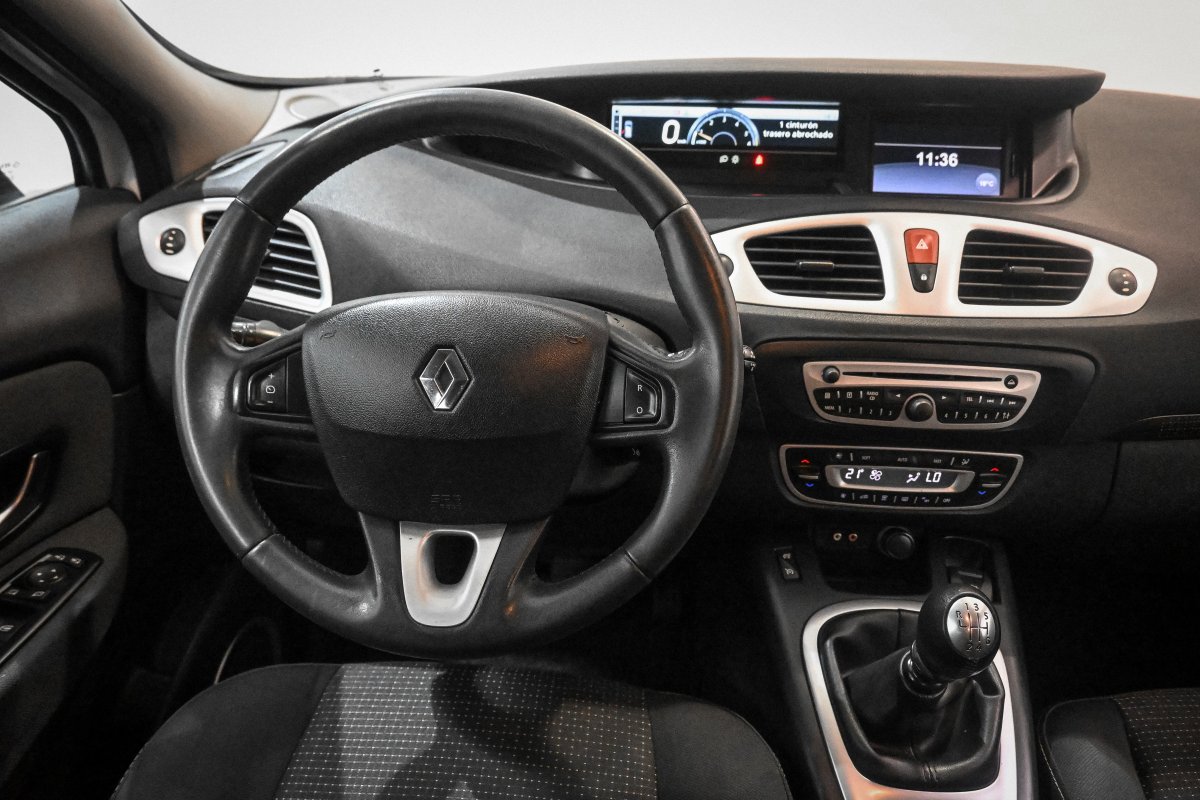 Foto Renault Grand 23