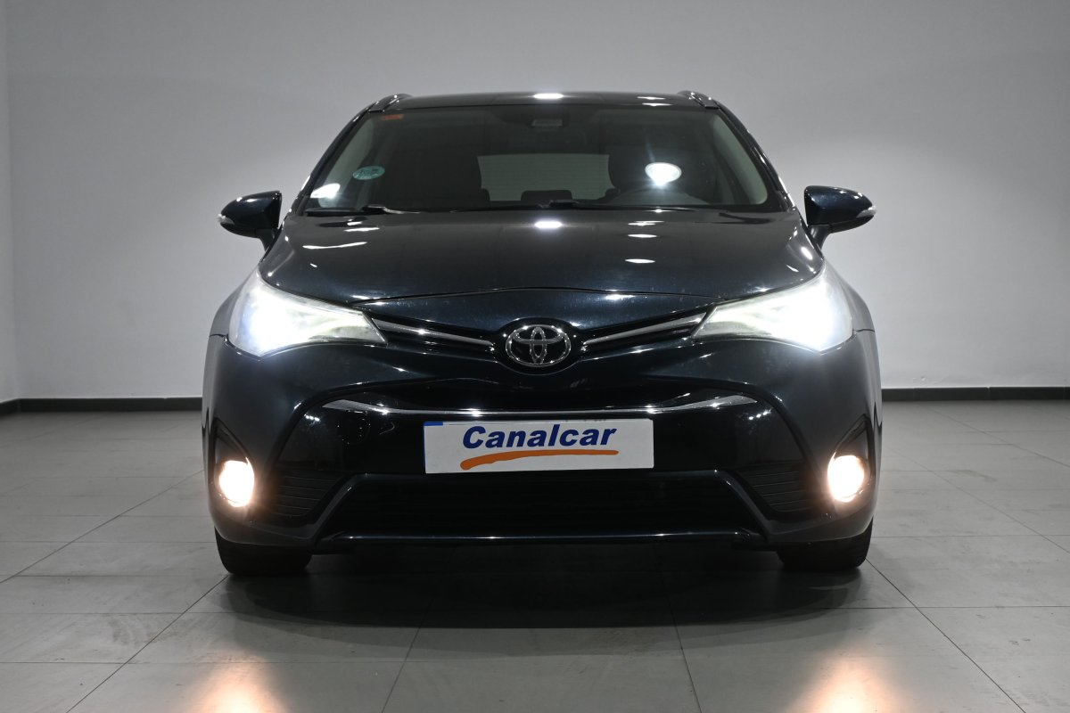Foto Toyota Avensis 2