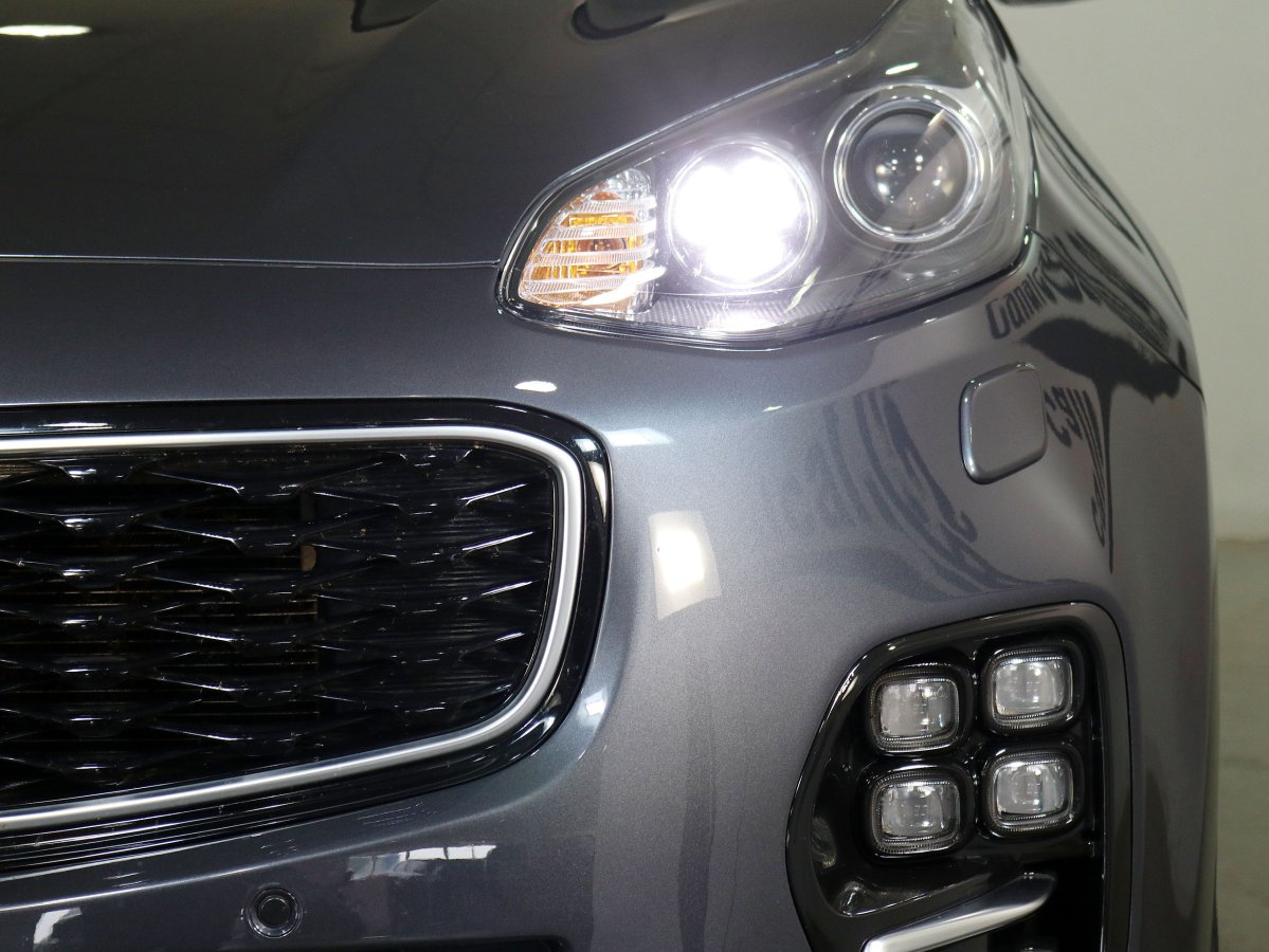 Foto Kia Sportage 13