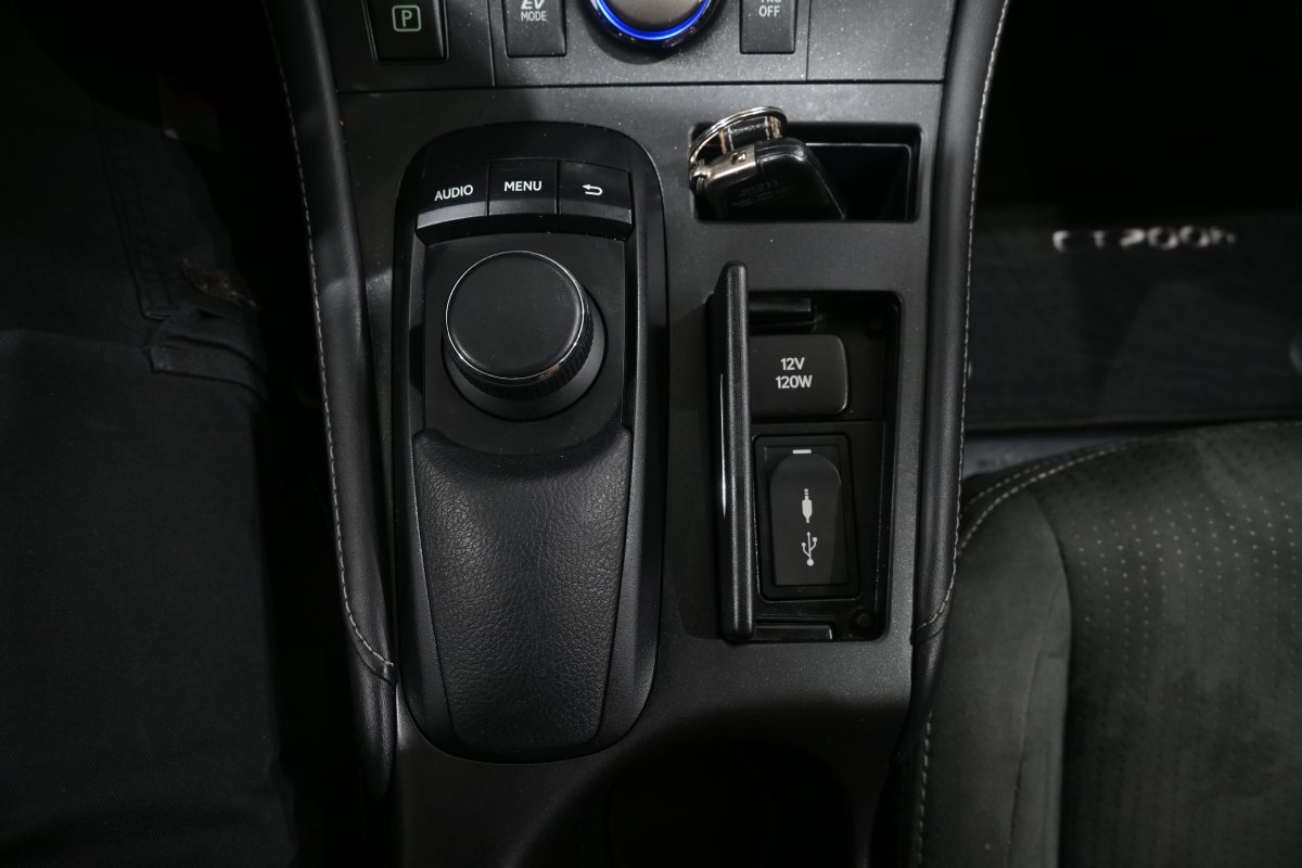 Foto Lexus CT 21