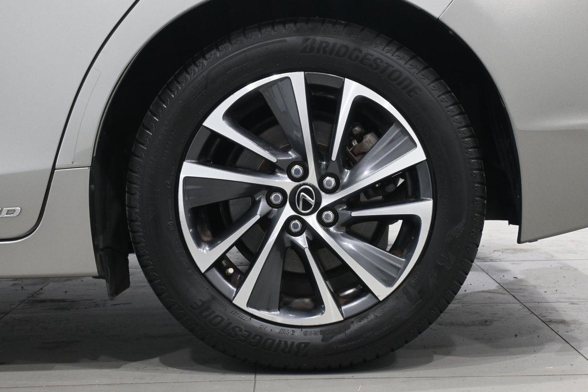 Foto Lexus CT 30