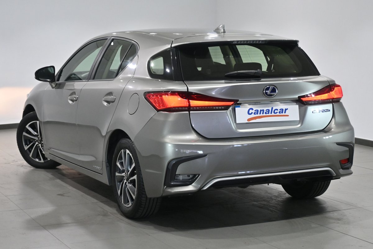 Foto Lexus CT 6