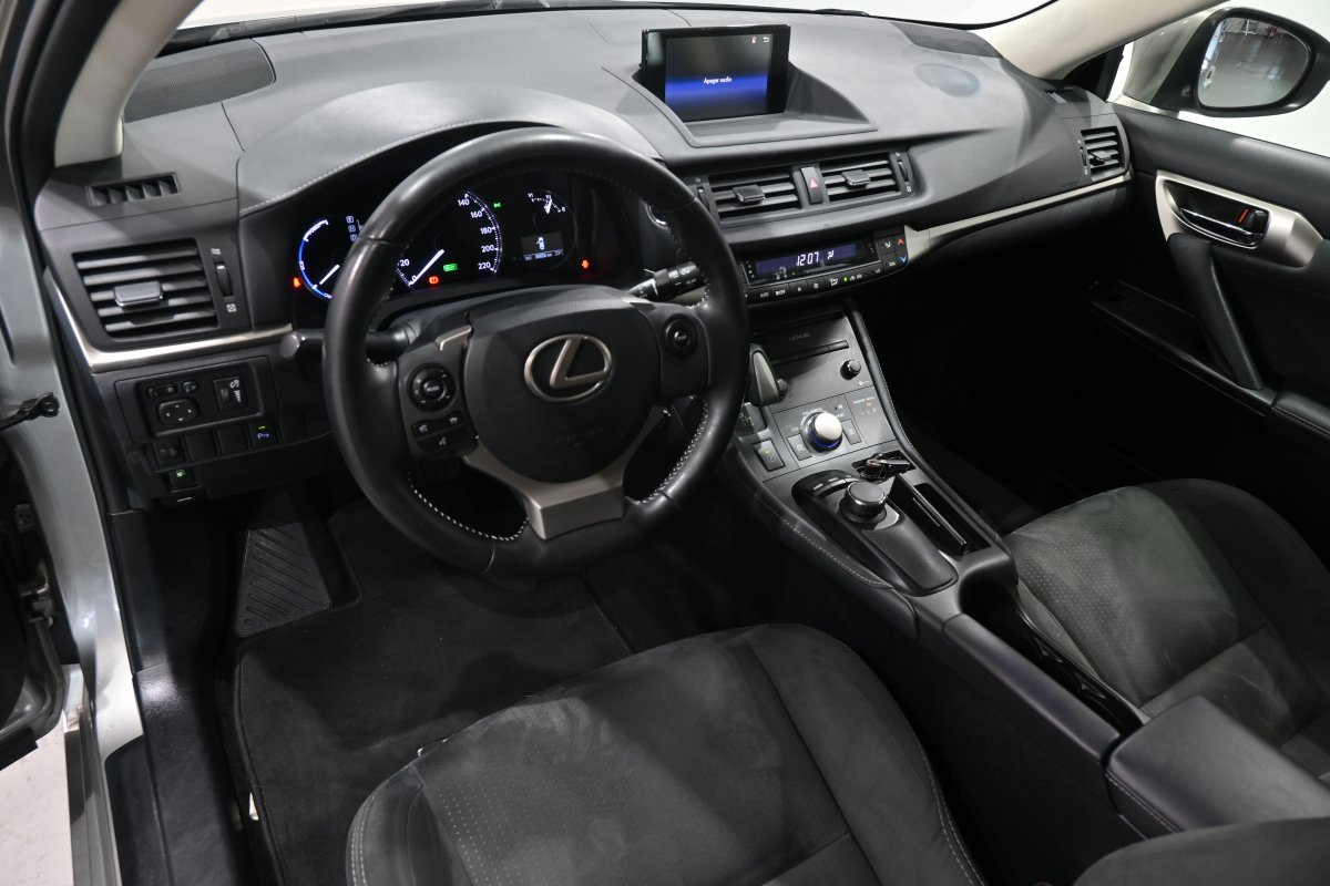 Foto Lexus CT 9