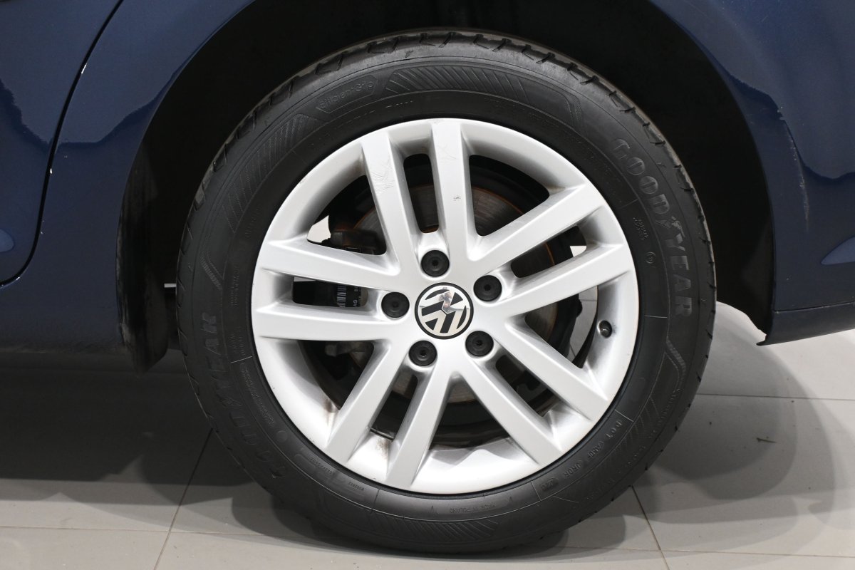 Foto Volkswagen Touran 29