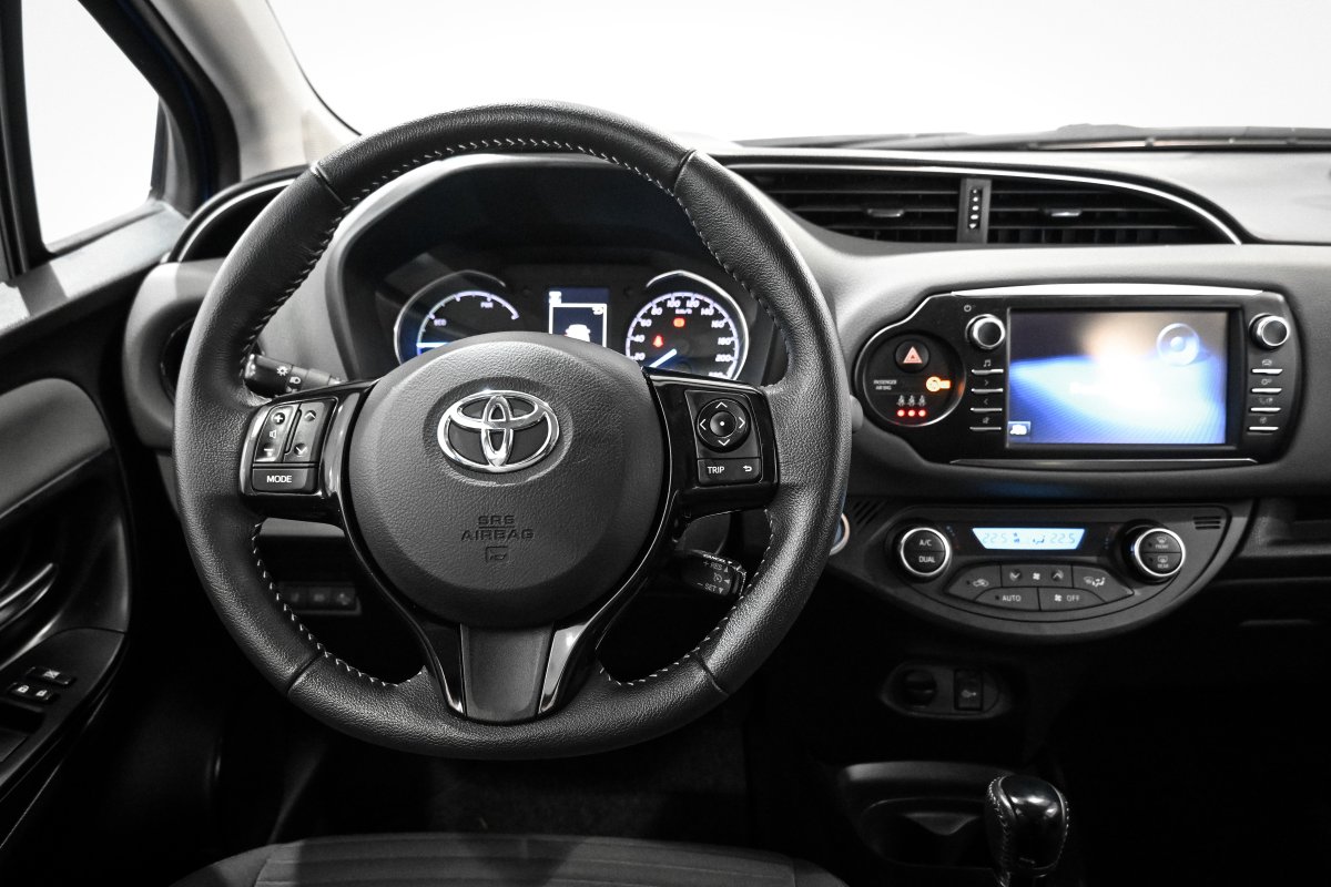 Foto Toyota Yaris 23