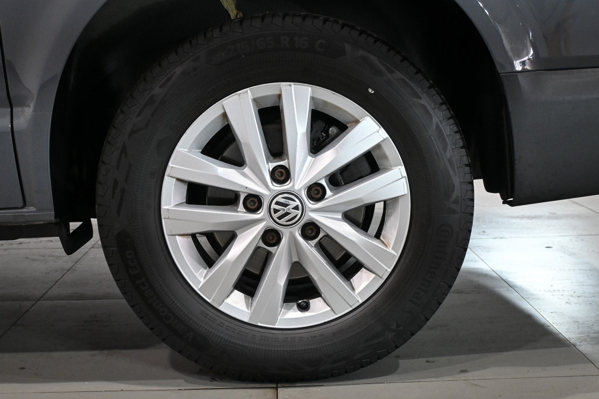 Foto Volkswagen VOLKSWAGEN 30