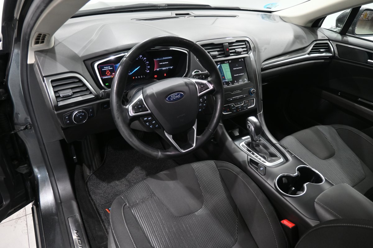 Foto Ford Mondeo 9