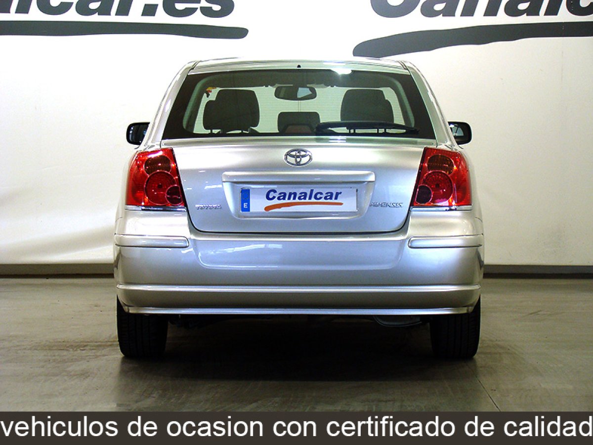 Foto Toyota Avensis 6