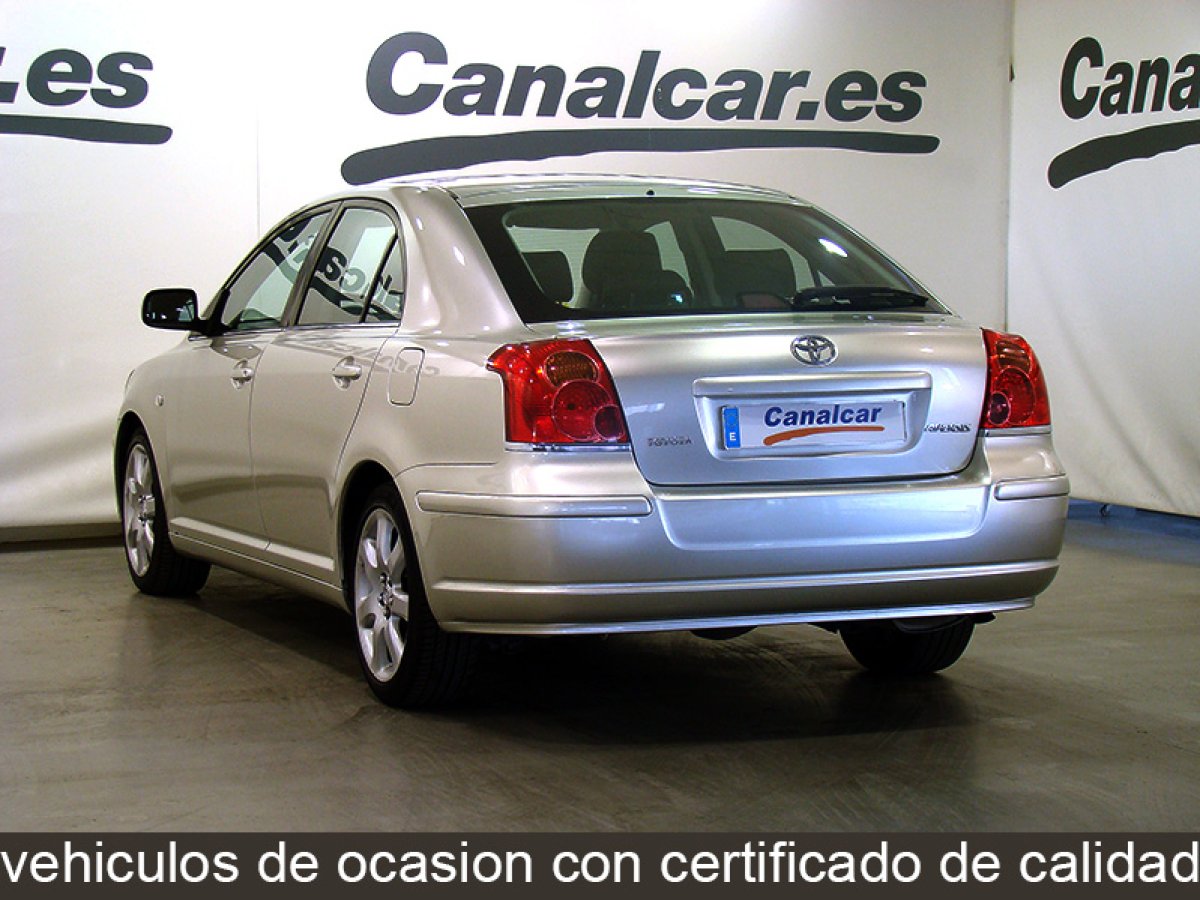 Foto Toyota Avensis 7