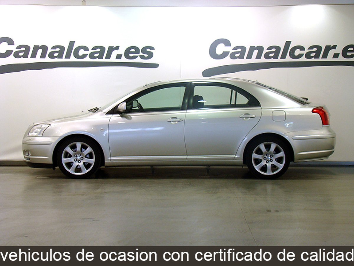 Foto Toyota Avensis 8