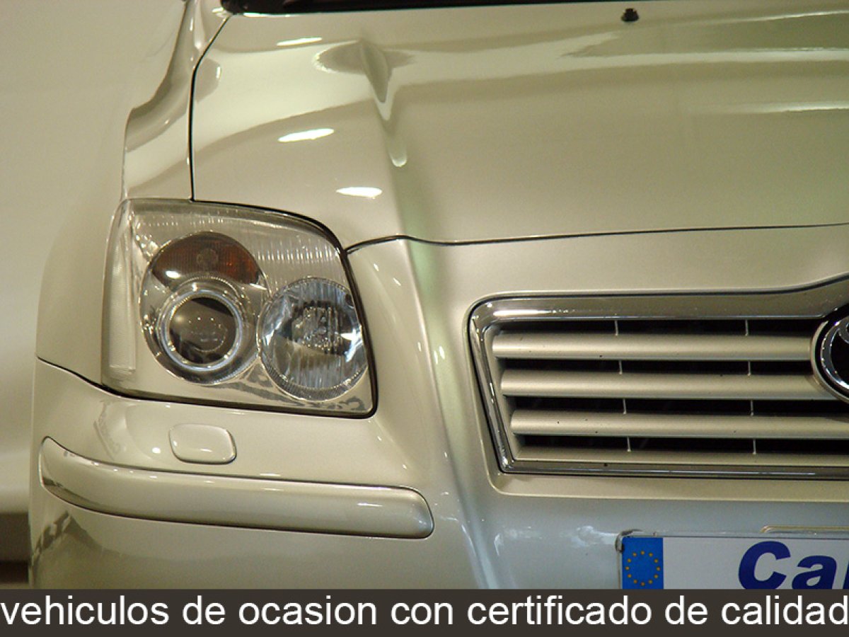 Foto Toyota Avensis 10