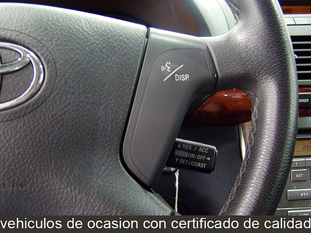 Foto Toyota Avensis 32