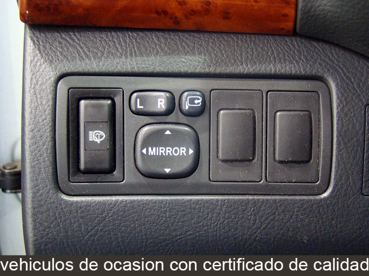 Foto Toyota Avensis 35