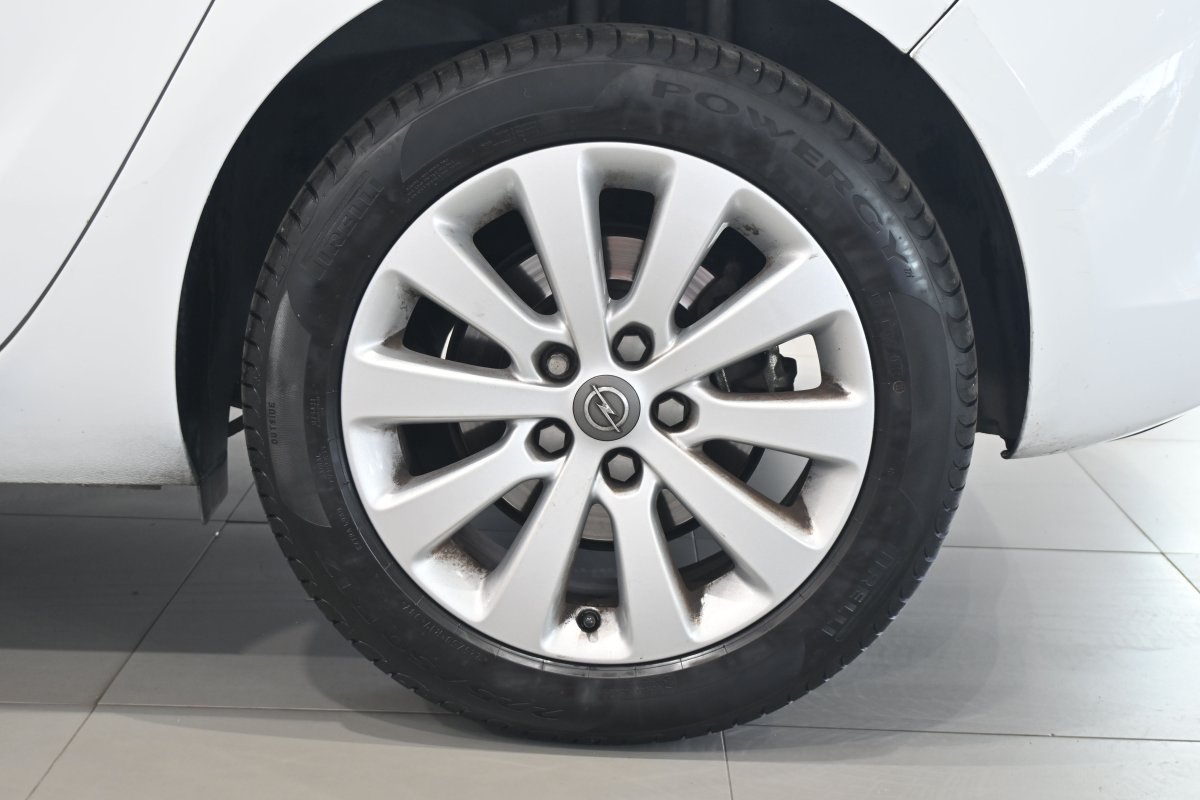 Foto Opel Astra 24