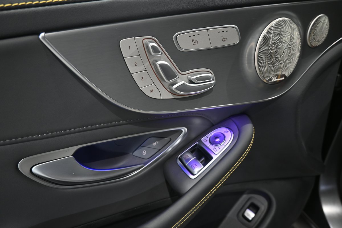 Foto Mercedes-Benz C 32
