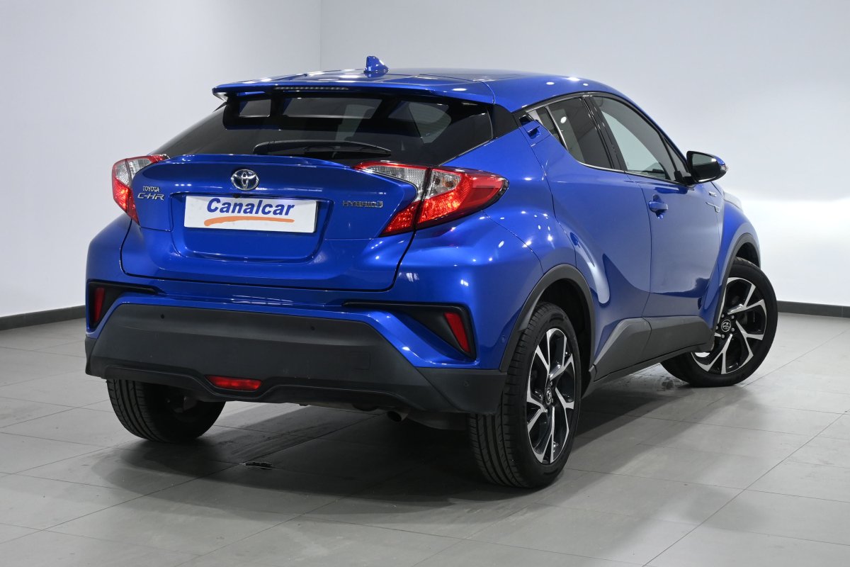 Foto Toyota C-HR 4