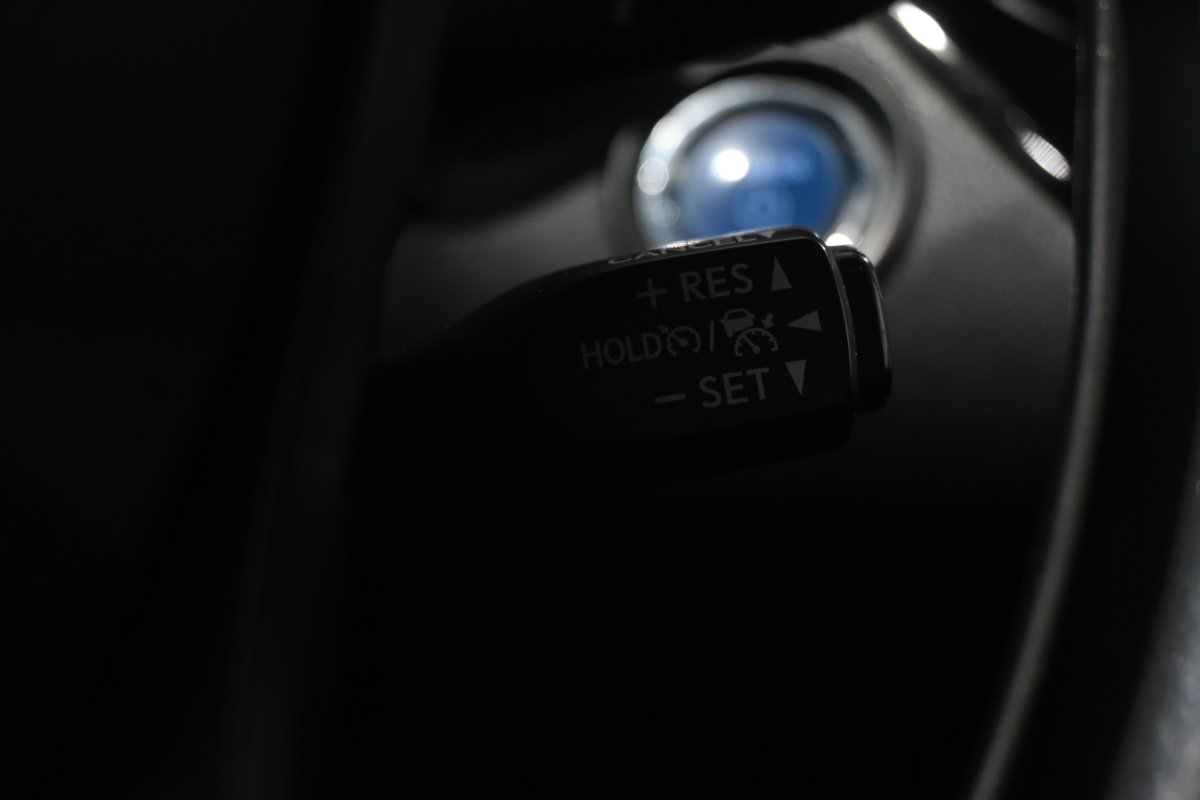 Foto Toyota C-HR 25