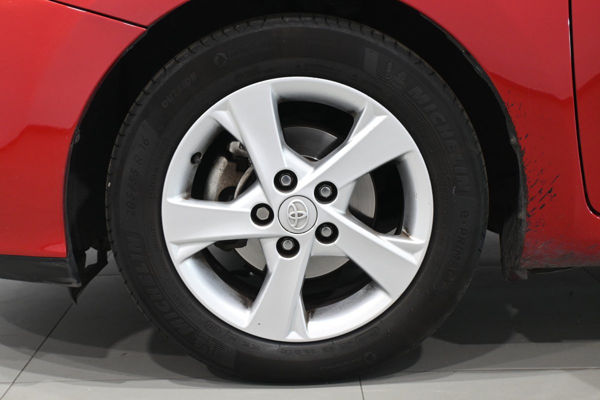 Foto Toyota Auris 27