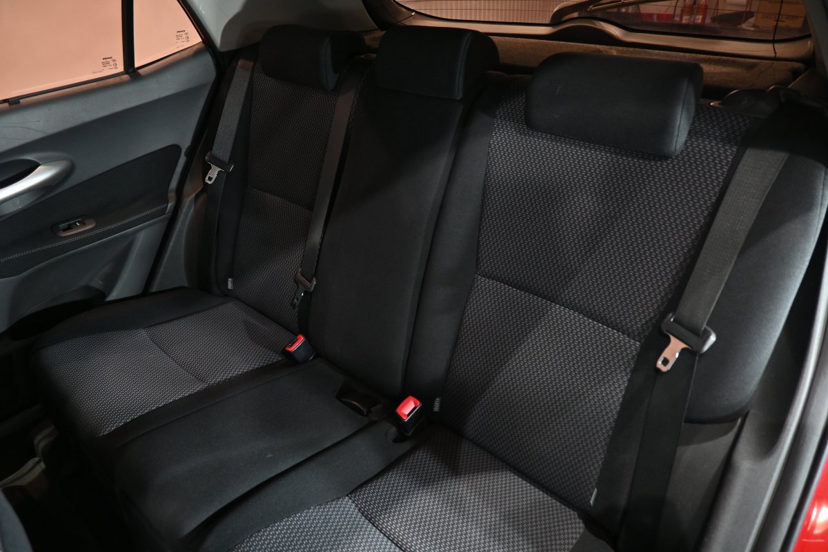 Foto Toyota Auris 12