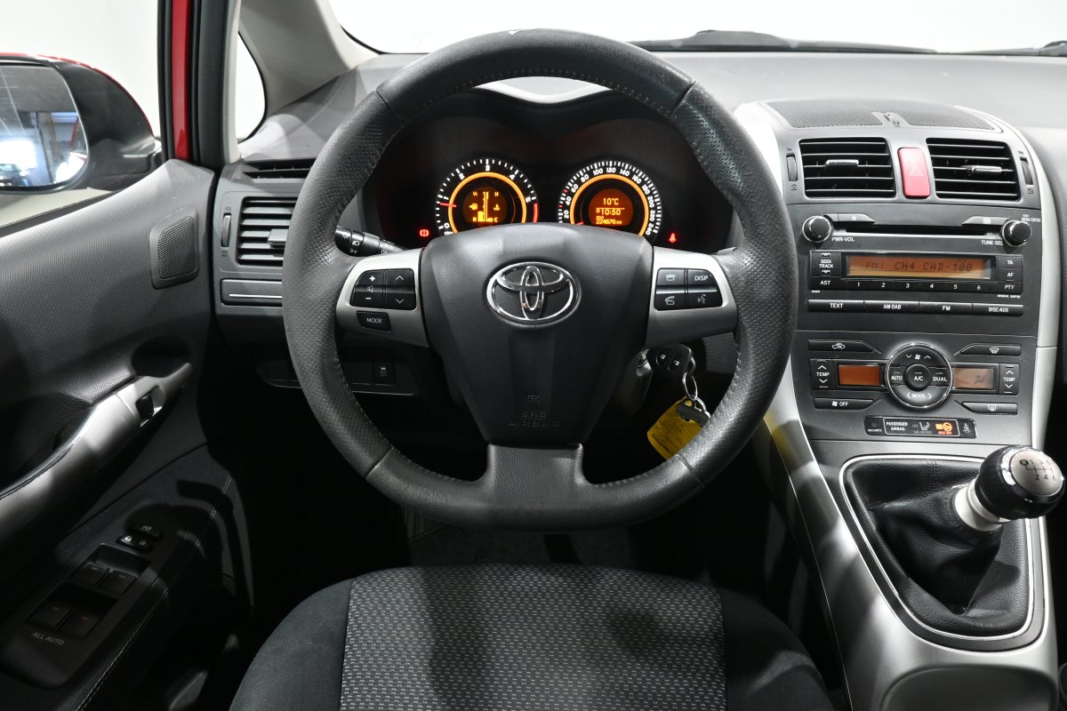Foto Toyota Auris 18