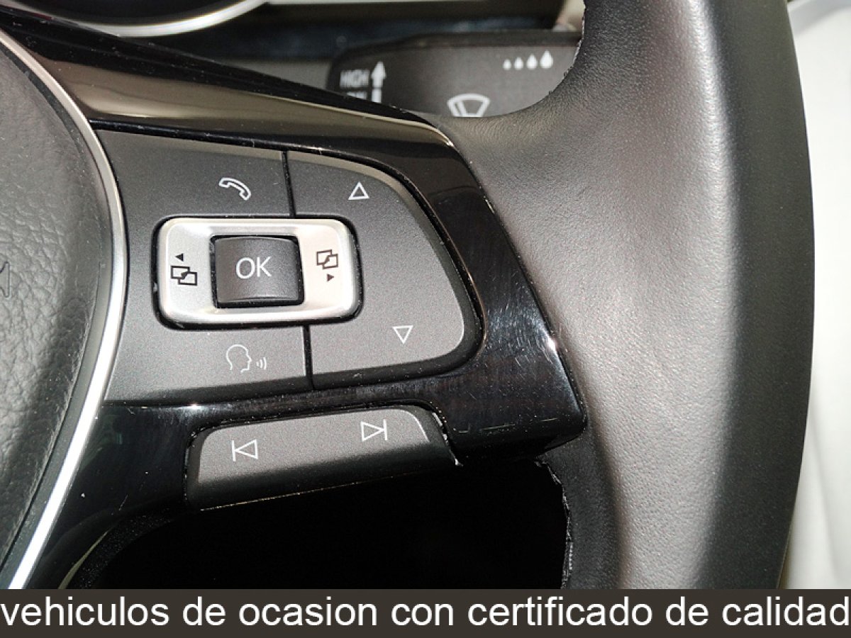 Foto Volkswagen Passat 32