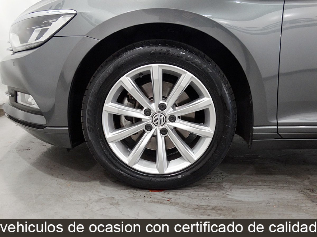 Foto Volkswagen Passat 36