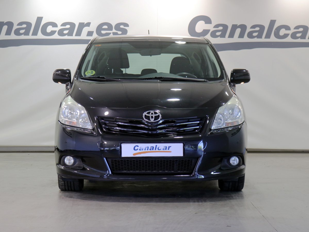 Foto Toyota Verso 2