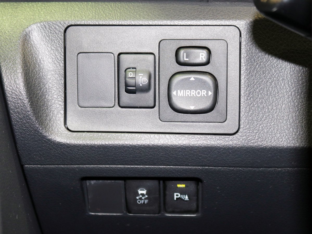 Foto Toyota Verso 21