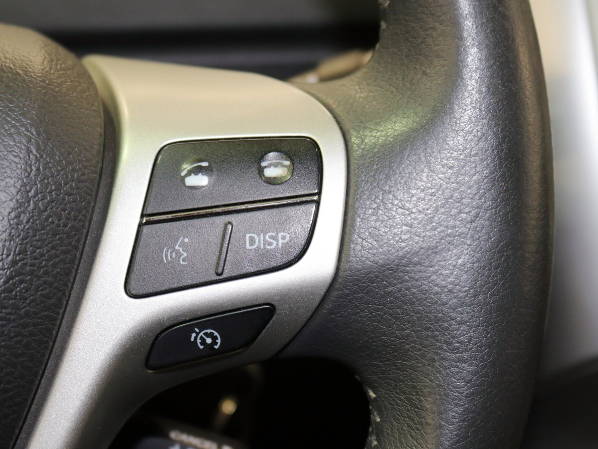 Foto Toyota Verso 23