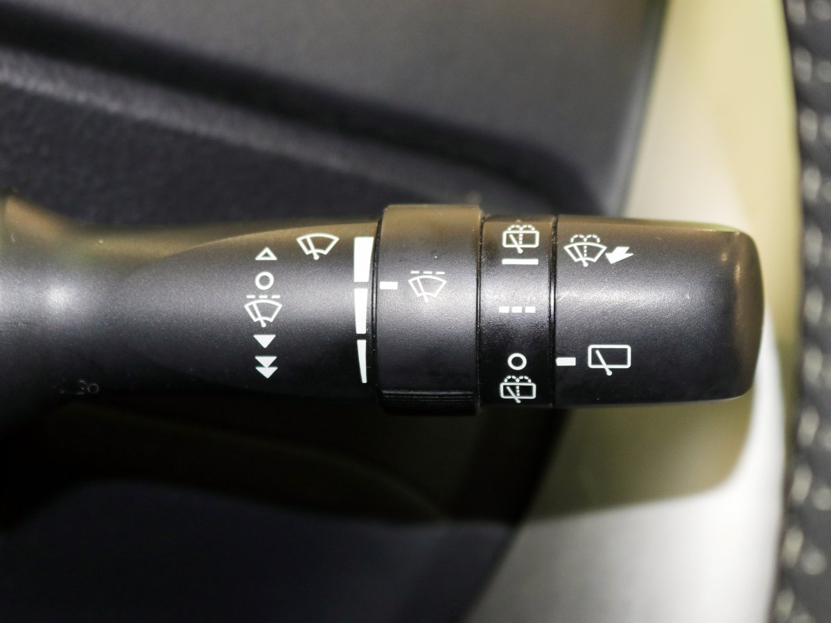 Foto Toyota Verso 26