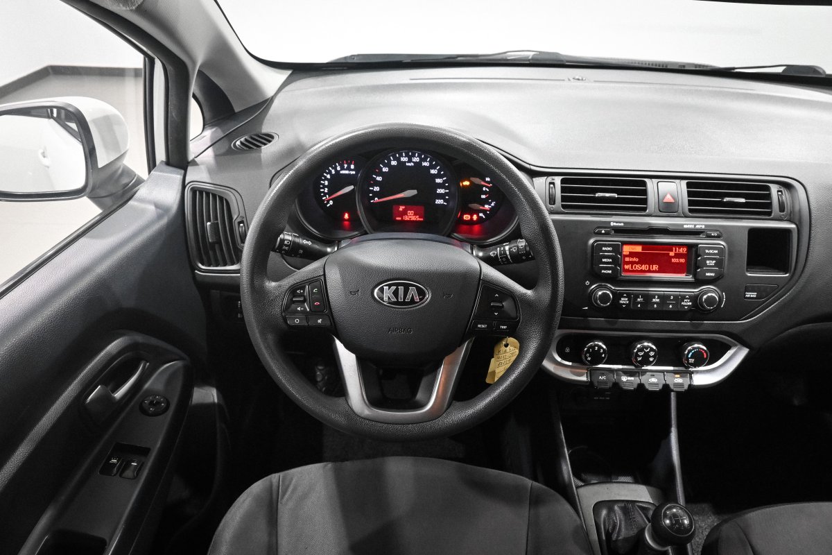 Foto Kia Rio 19