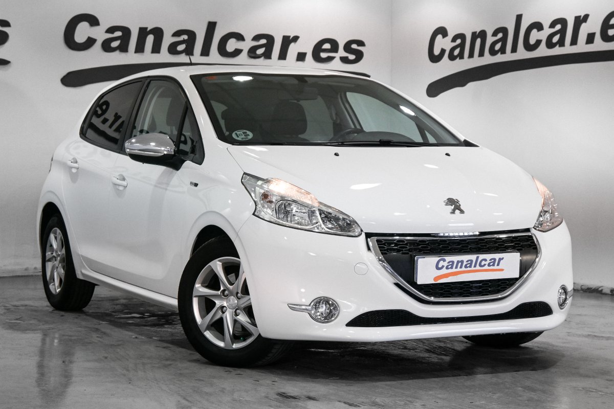 Foto Peugeot 208 4