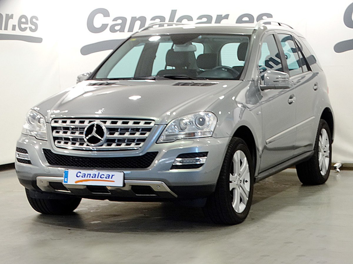 Foto Mercedes-Benz ML 300 2