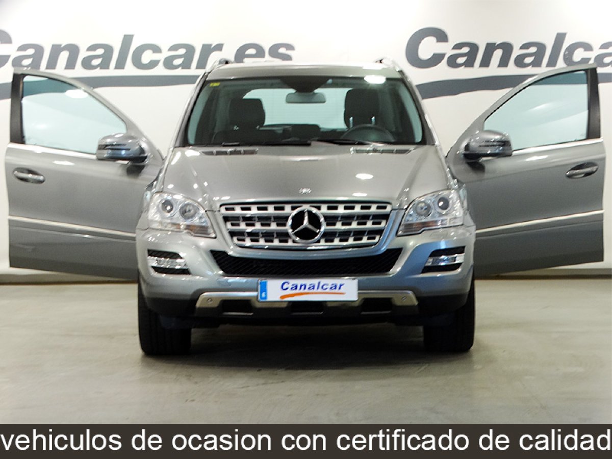 Foto Mercedes-Benz ML 300 5