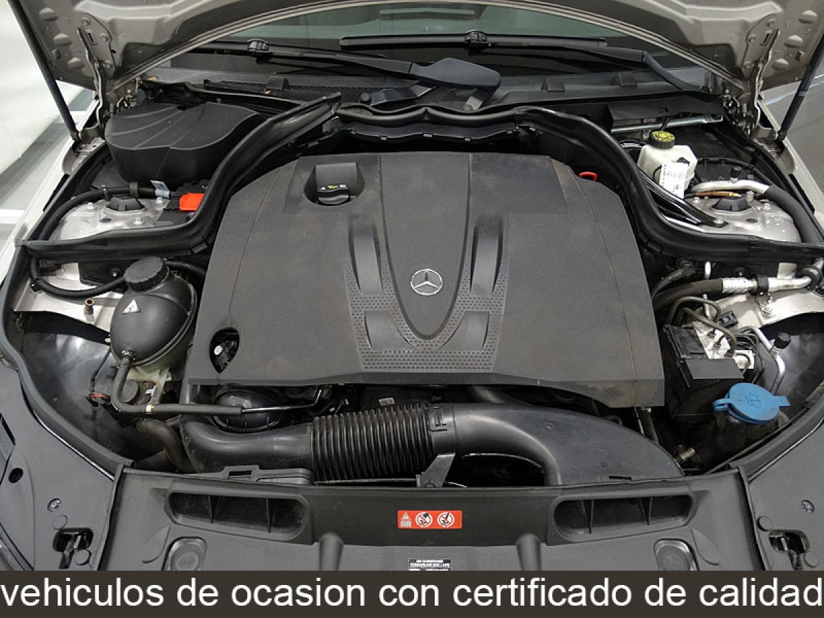 Foto Mercedes-Benz C 200 11