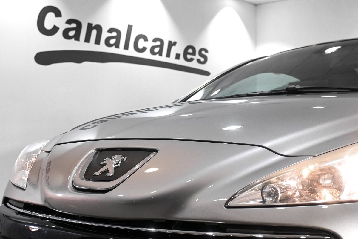 Foto Peugeot RCZ 10