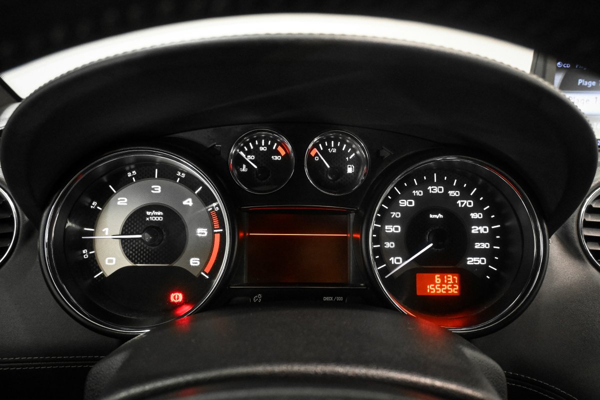 Foto Peugeot RCZ 17