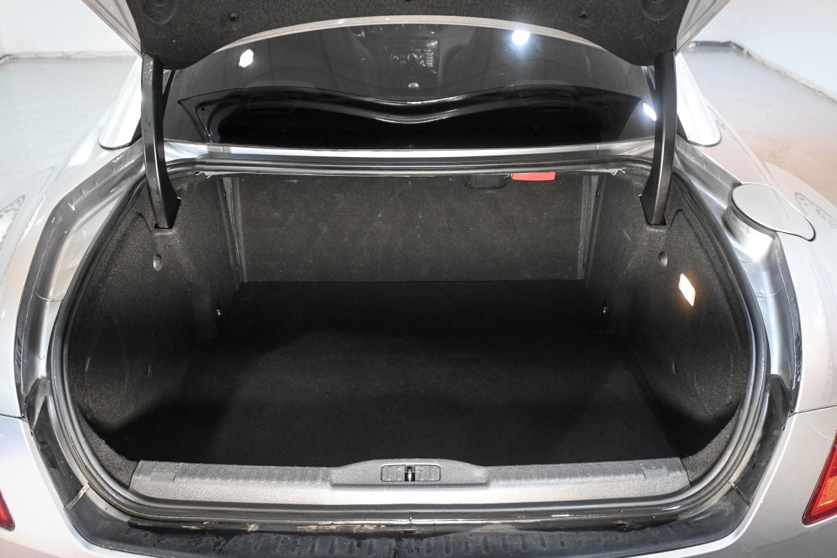 Foto Peugeot RCZ 9