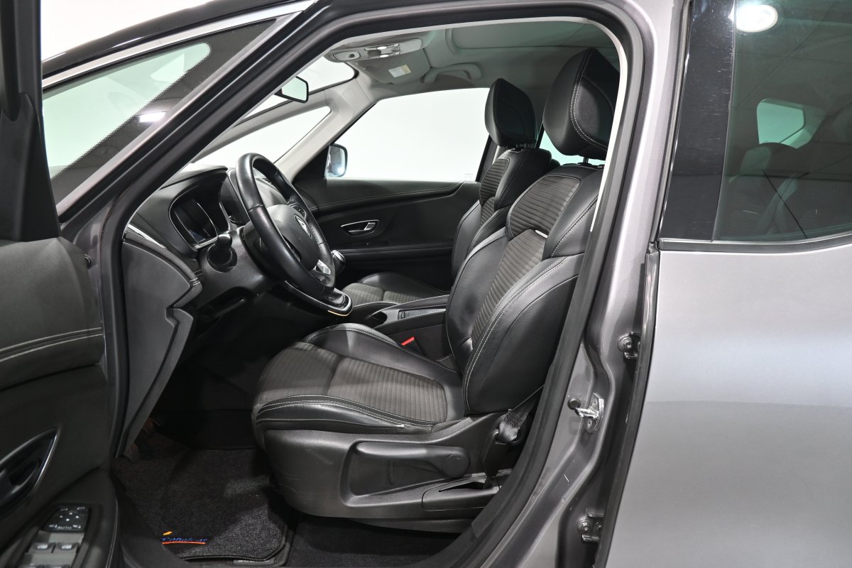 Foto Renault Scenic 10