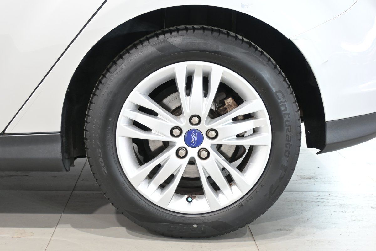 Foto Ford Focus 27
