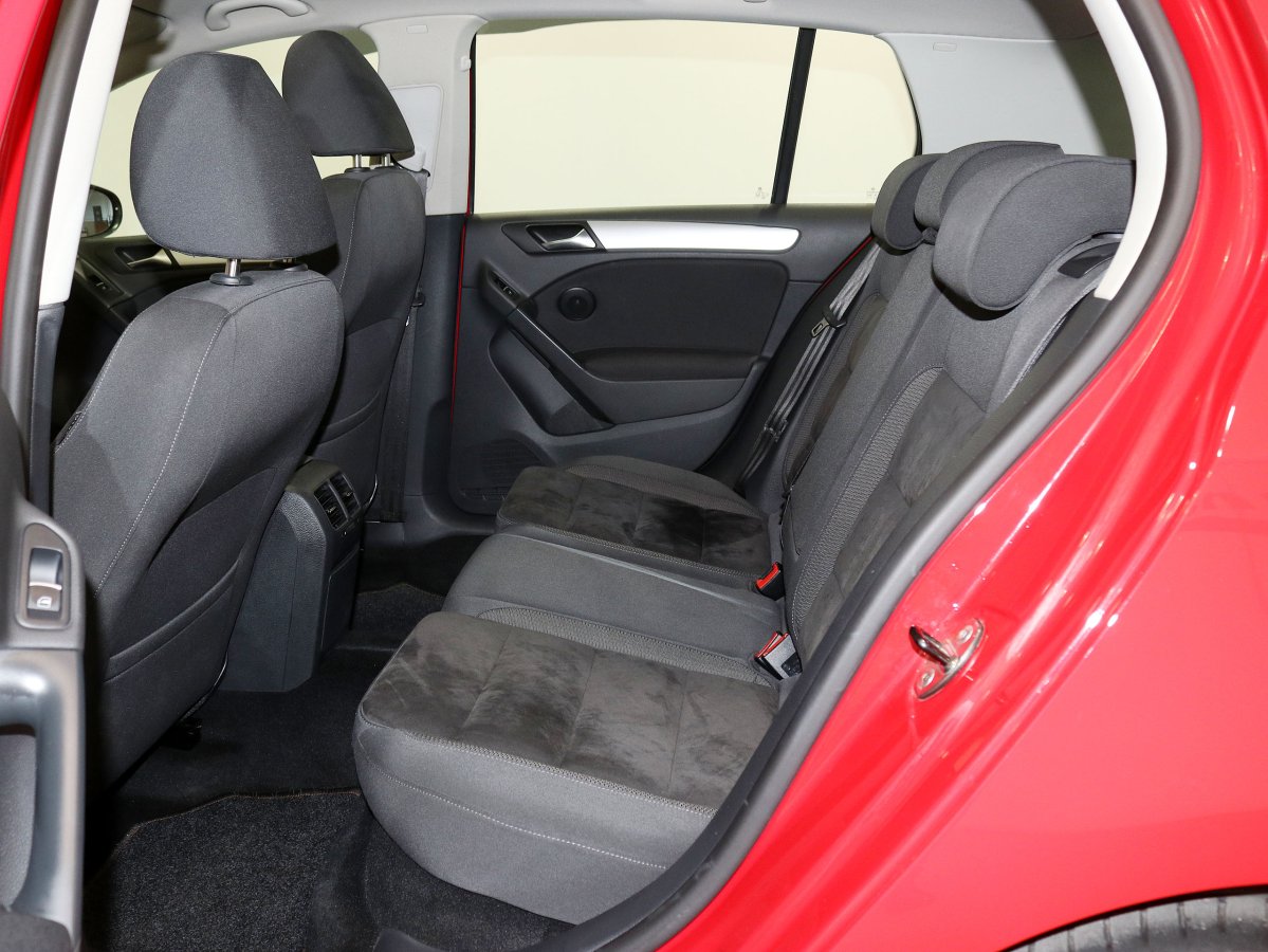 Foto Volkswagen Golf 15