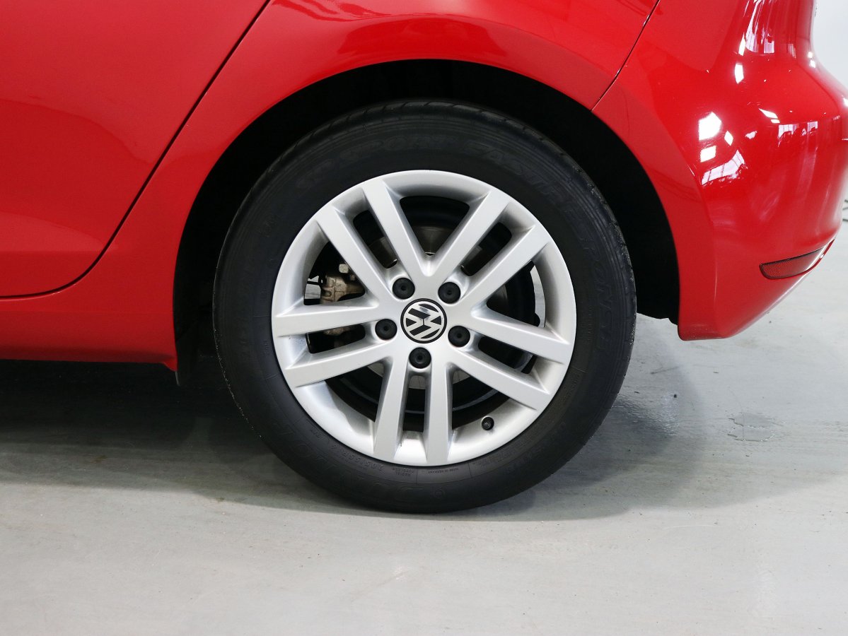 Foto Volkswagen Golf 35